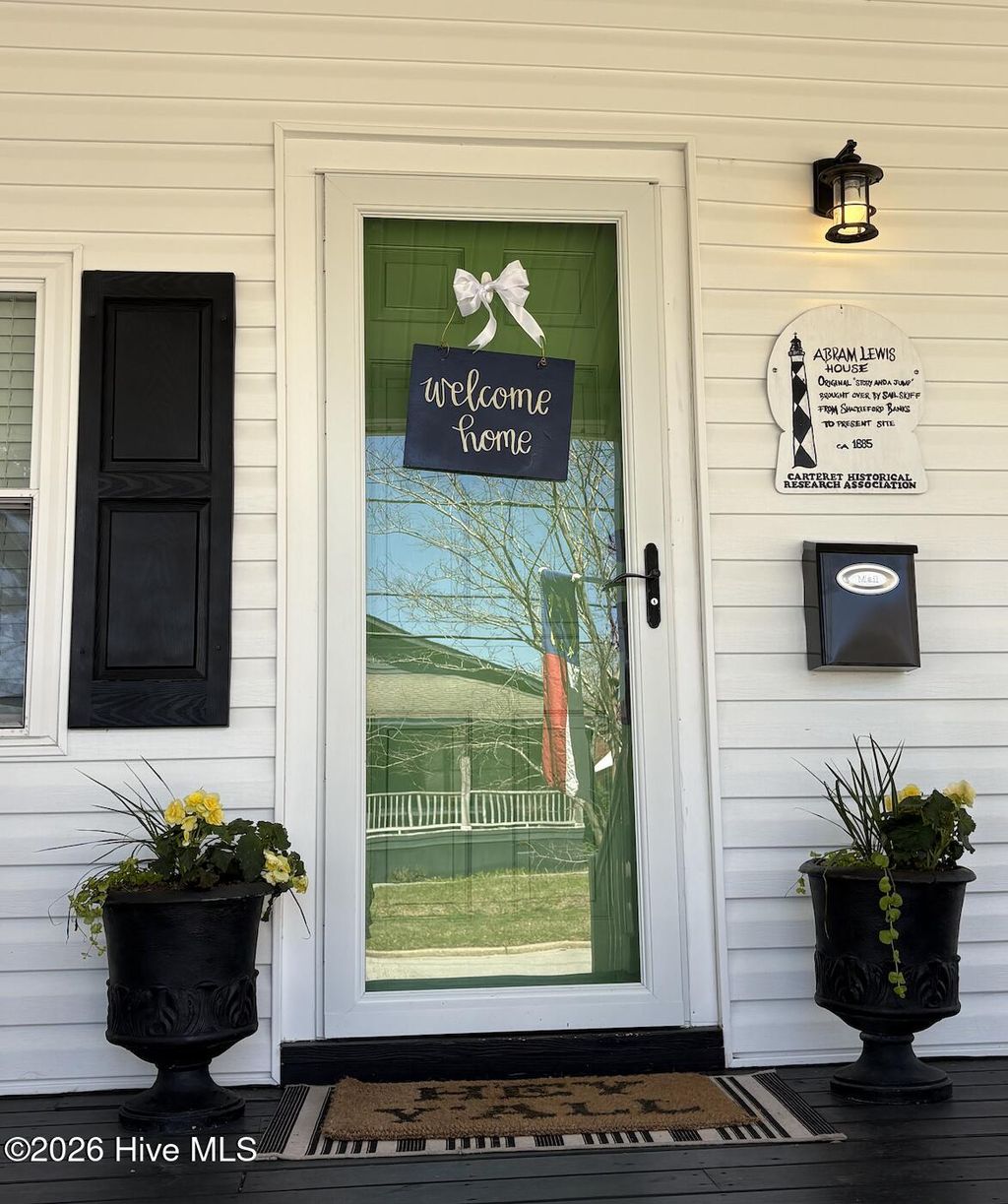 Photo of 1205 Evans Street, Morehead City, NC 28557 (MLS # 100561874)