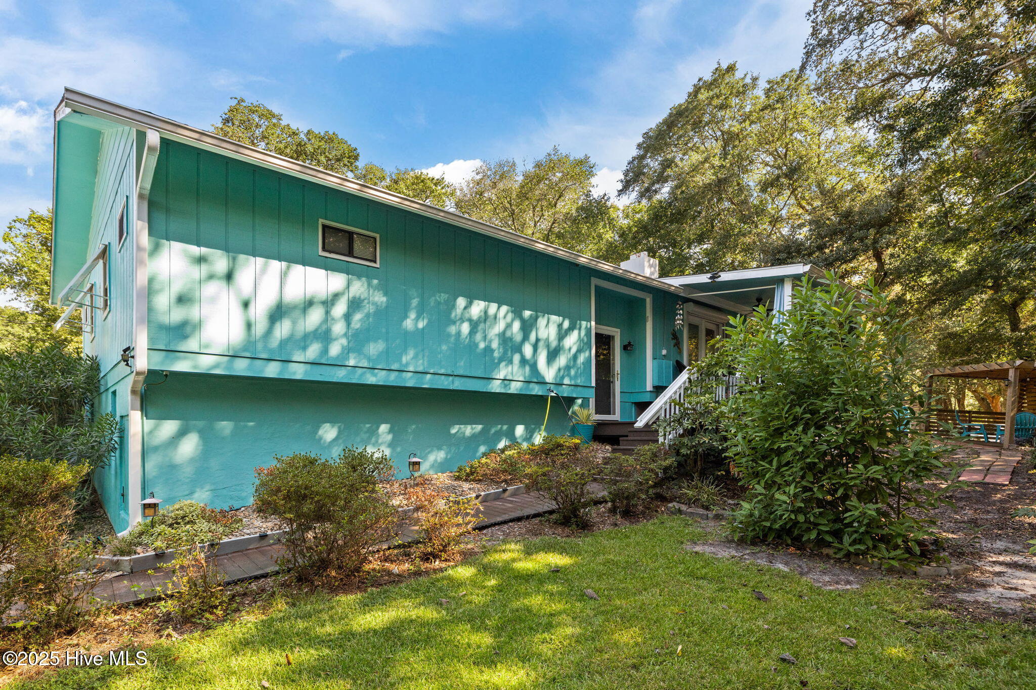 201 Hoop Pole Creek Drive