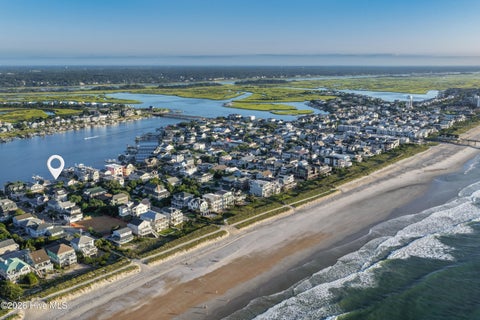 Tiny photo for 307 N Lumina Avenue N, Wrightsville Beach, NC 28480 (MLS # 100609754)