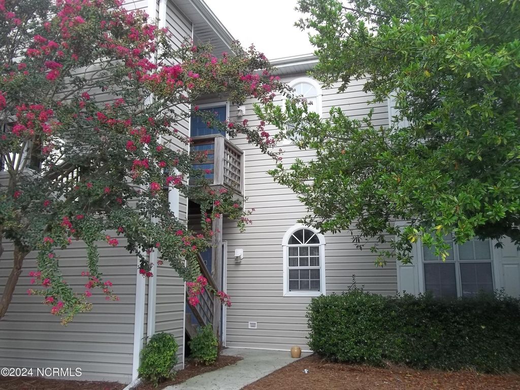 Photo of 721 Bragg Drive #F, Wilmington, NC 28412 (MLS # 100552577)