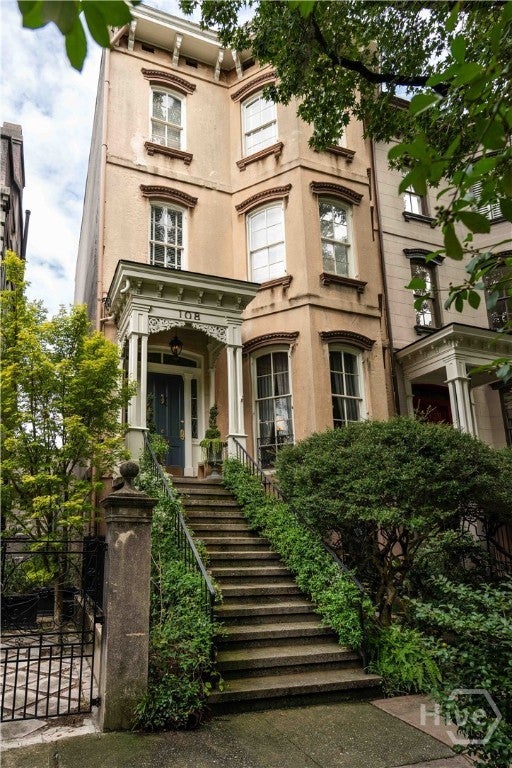 108 E Gaston Street