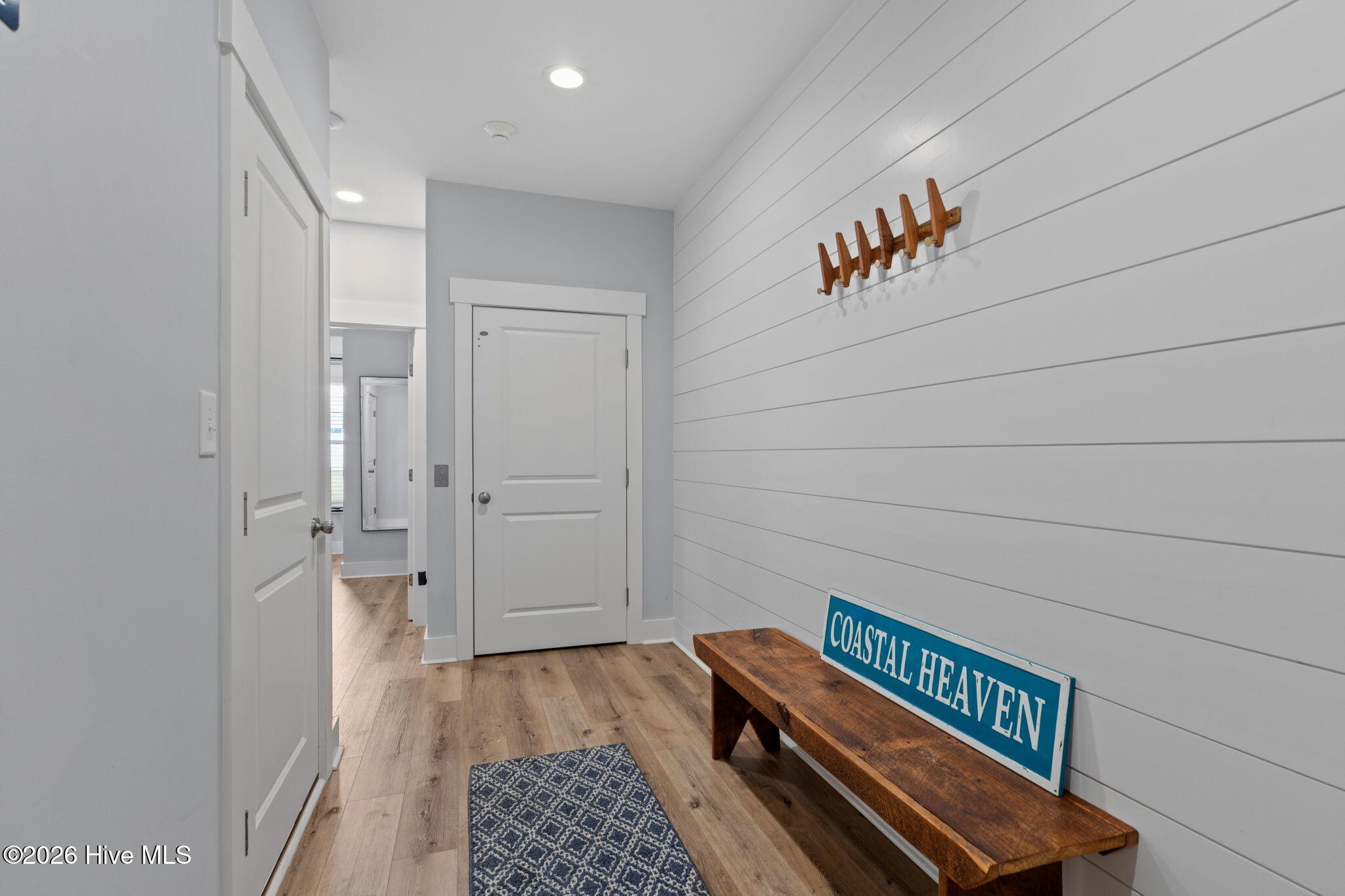 108 W Terminal Boulevard B