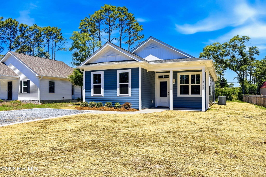 Photo of 4388 Sweetbay Drive SE, Southport, NC 28461 (MLS # 100574434)