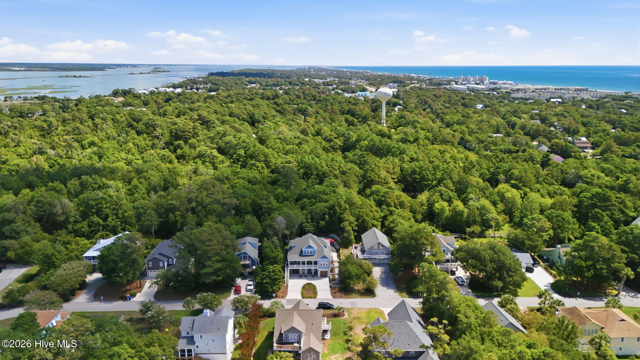320 Cape Lookout Loop
