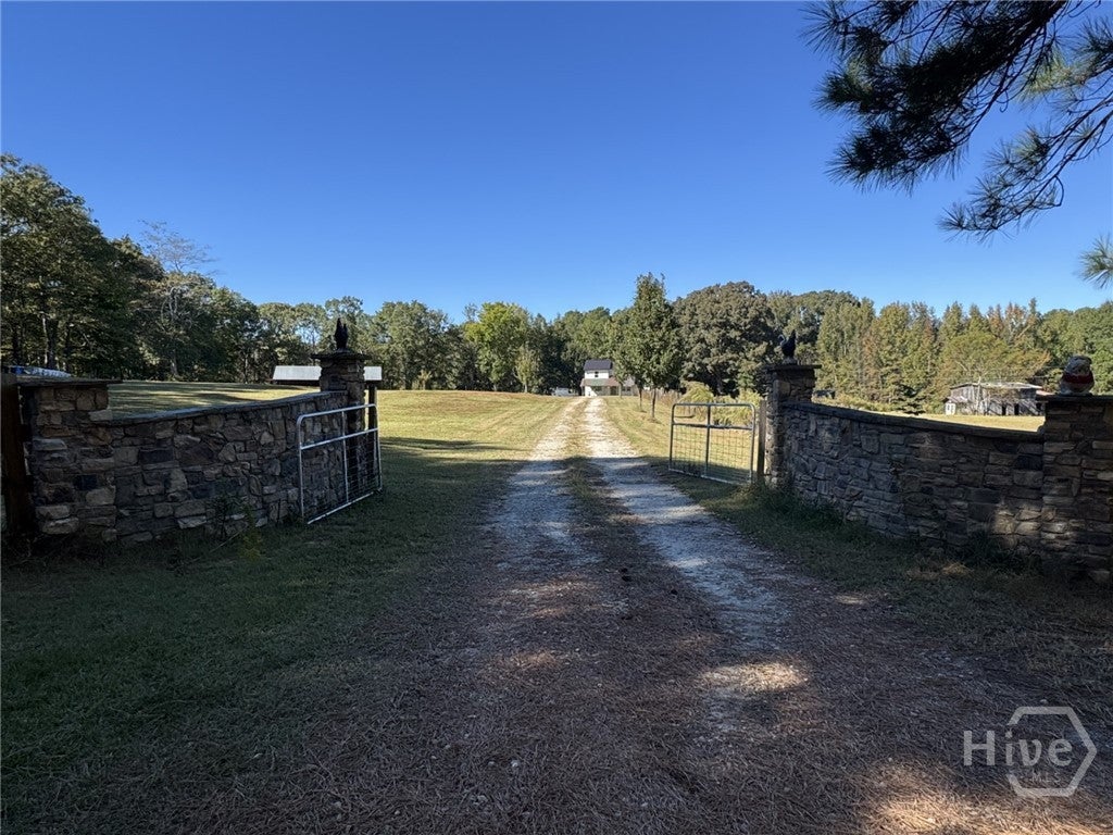 Photo of 117 Mitchell Farm Road, Colbert, GA 30628 (MLS # CL366820)