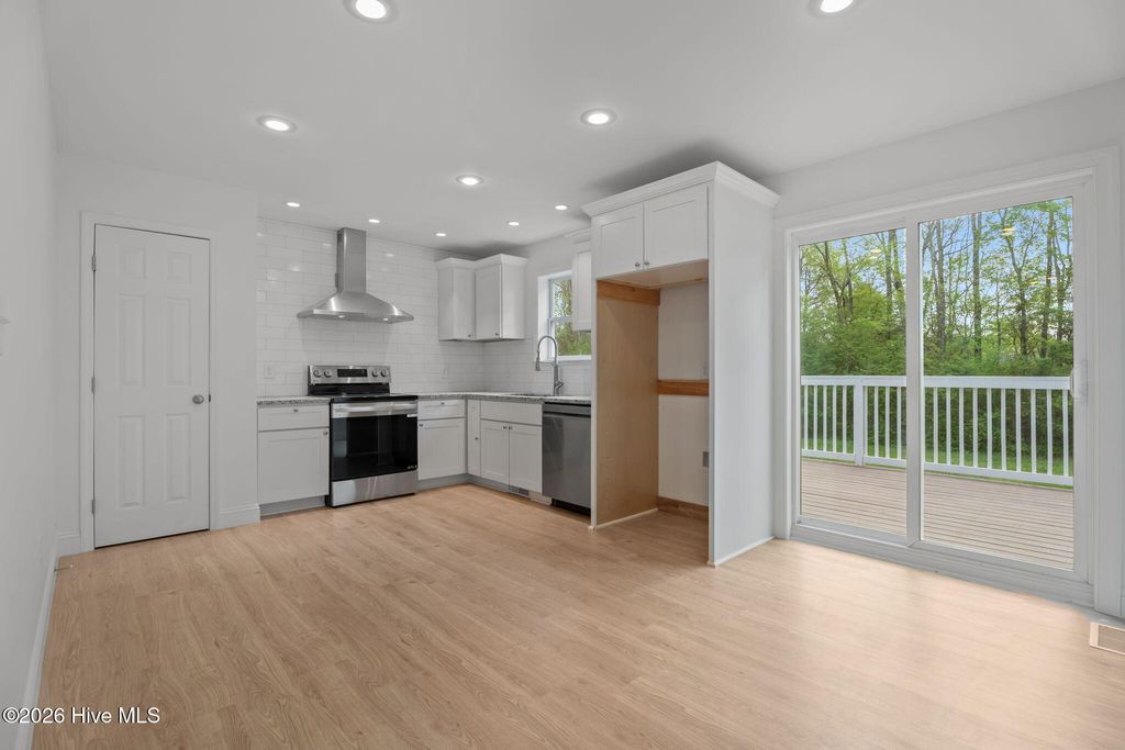 Photo of 1605 Bobwhite Lane, Rocky Mount, NC 27804 (MLS # 100566885)