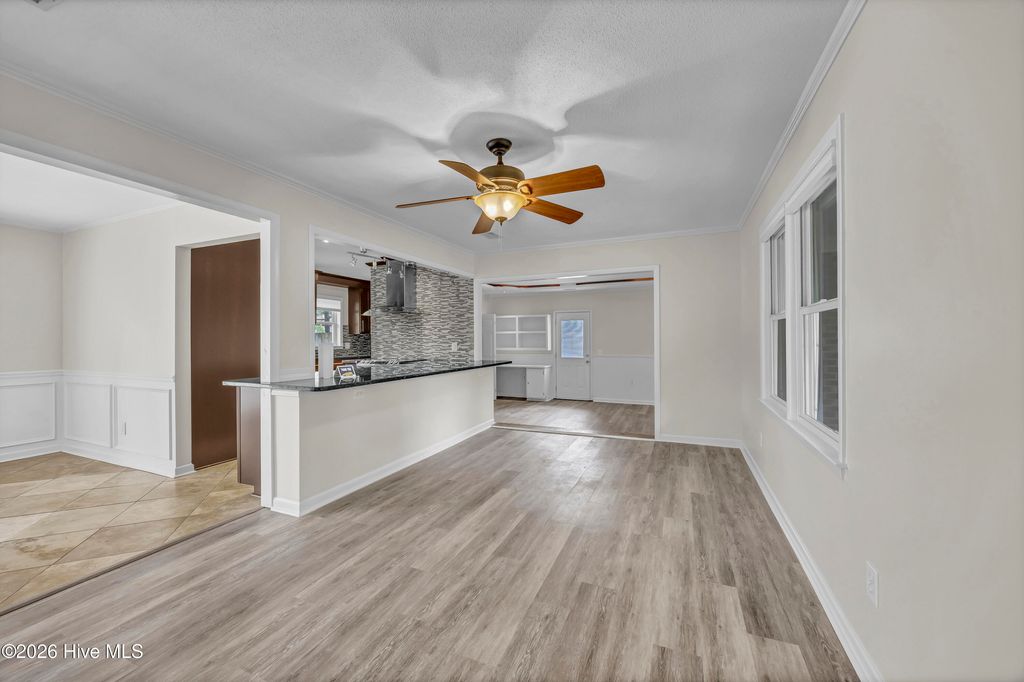 Photo of 917 Wordsworth Drive, Wilmington, NC 28405 (MLS # 100571617)