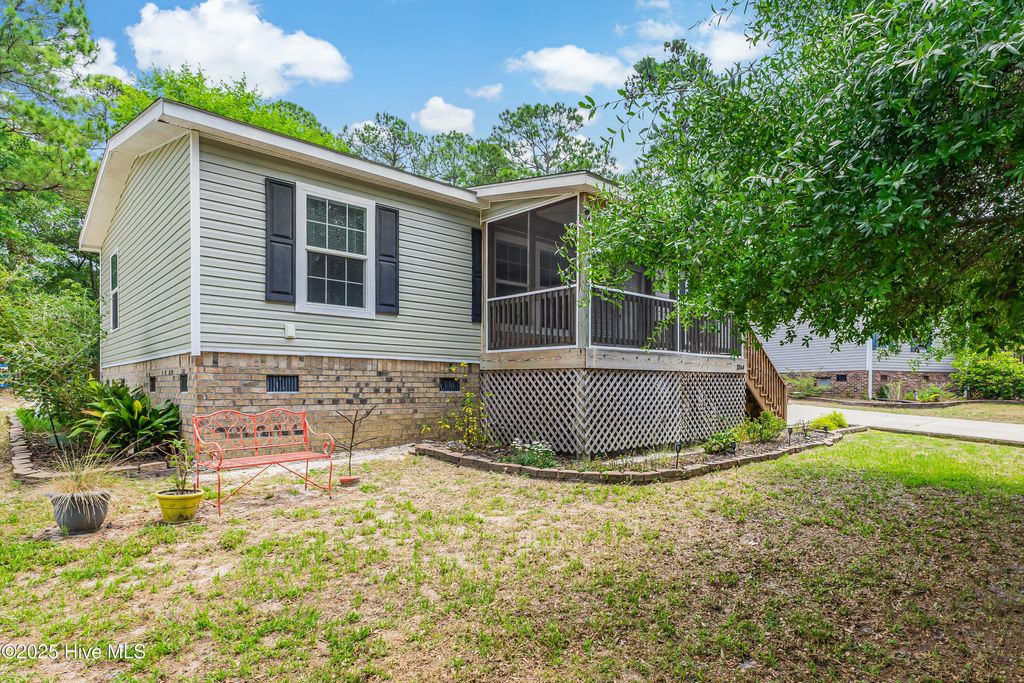 Photo of 3344 Marina Drive SE, Bolivia, NC 28422 (MLS # 100508775)