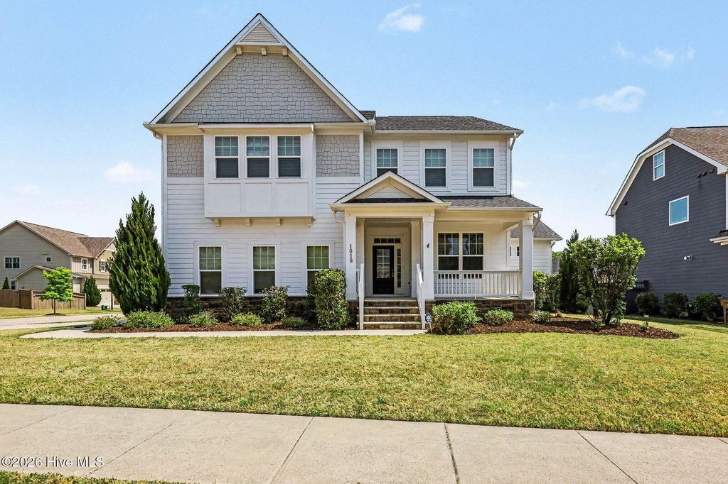 Photo of 1018 Traditions Ridge Drive, Wake Forest, NC 27587 (MLS # 100569931)