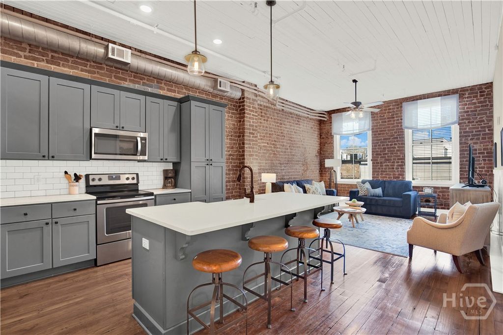 Photo of 310 W Broughton Street #3016, Savannah, GA 31401 (MLS # SA348697)