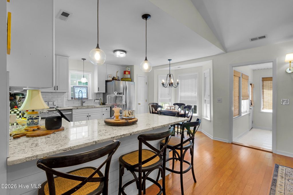 Photo of 113 Bermuda View, New Bern, NC 28560 (MLS # 100569350)