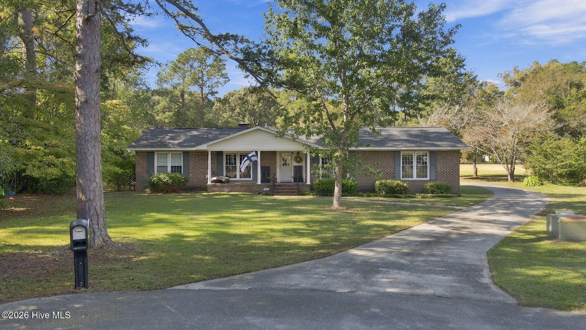 309 Willowbrook Court
