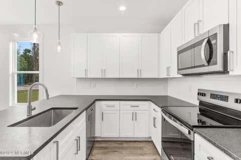 Tiny photo for 4213 Spirea Drive #Ste A, Wilmington, NC 28403 (MLS # 100596326)