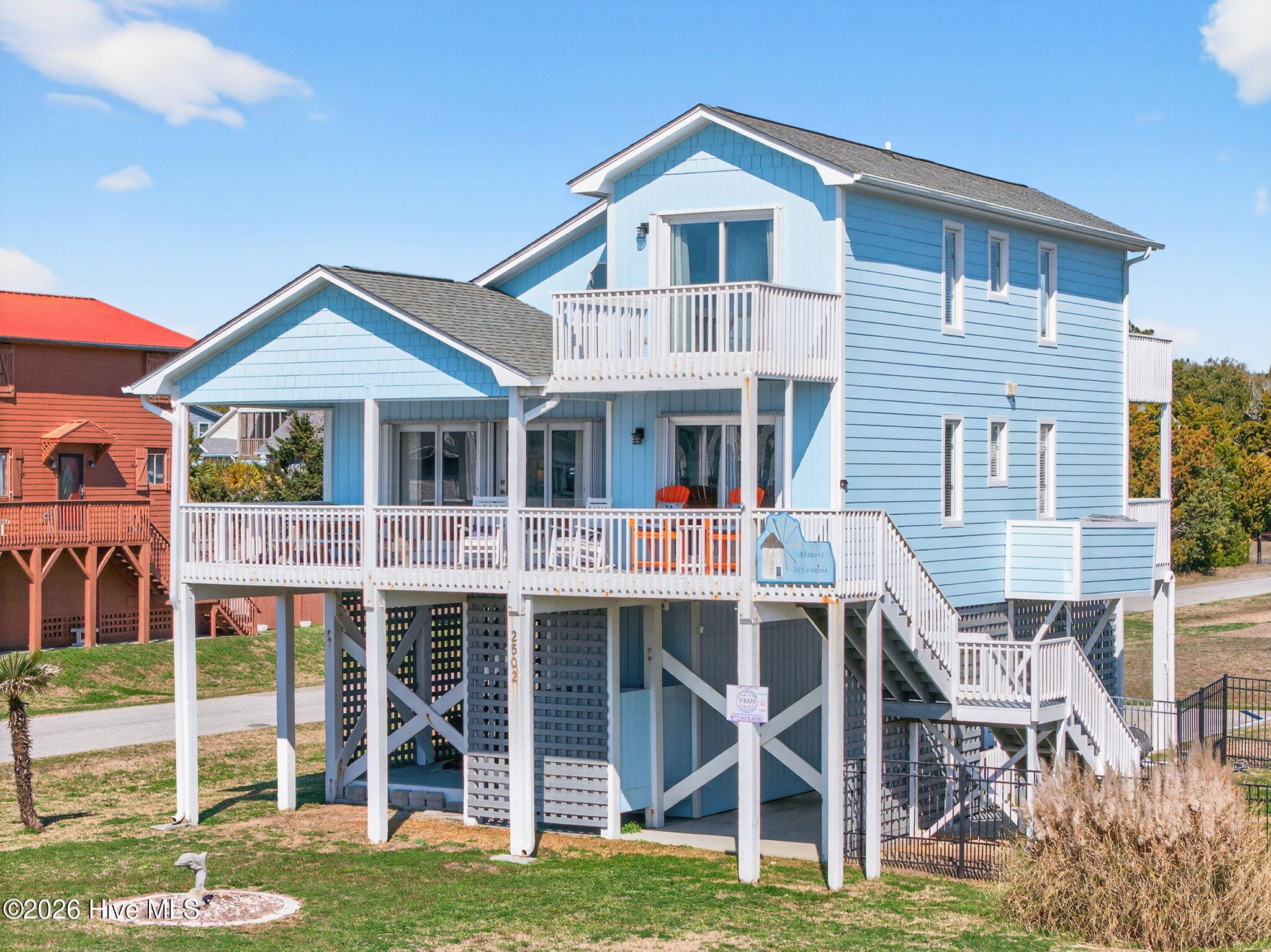 2502 E Dolphin Drive