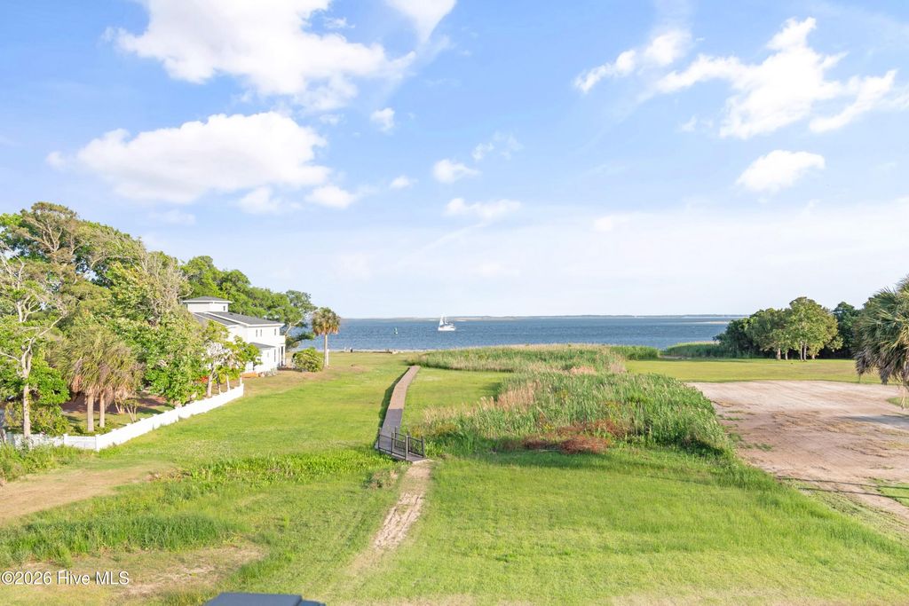 Photo of 202 River Drive, Southport, NC 28461 (MLS # 100572553)