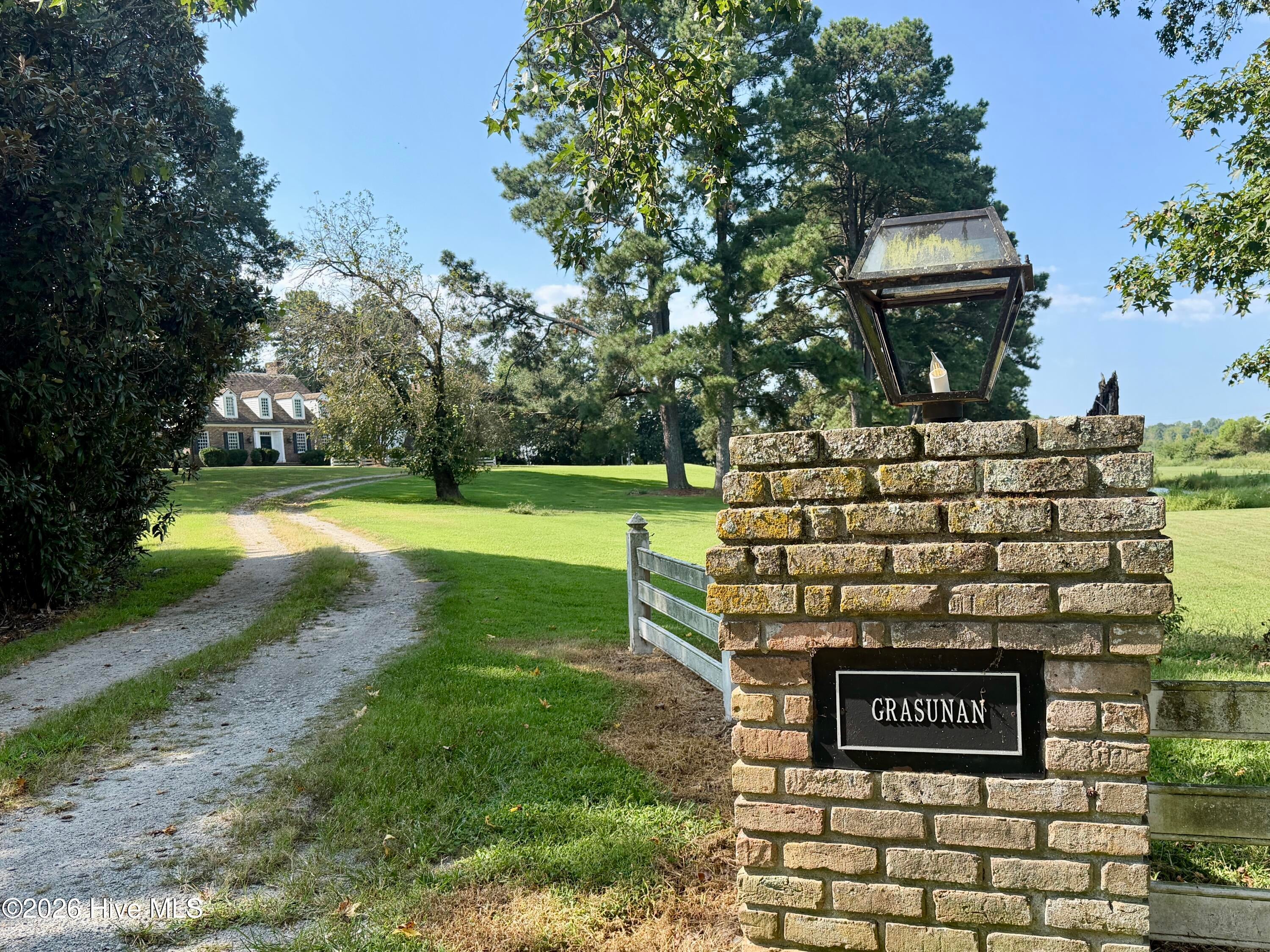 27668 Carolina 125