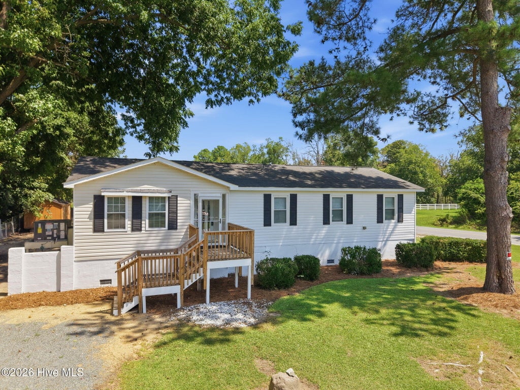Photo of 17 Old Fort Shores Road, Chocowinity, NC 27817 (MLS # 100601640)