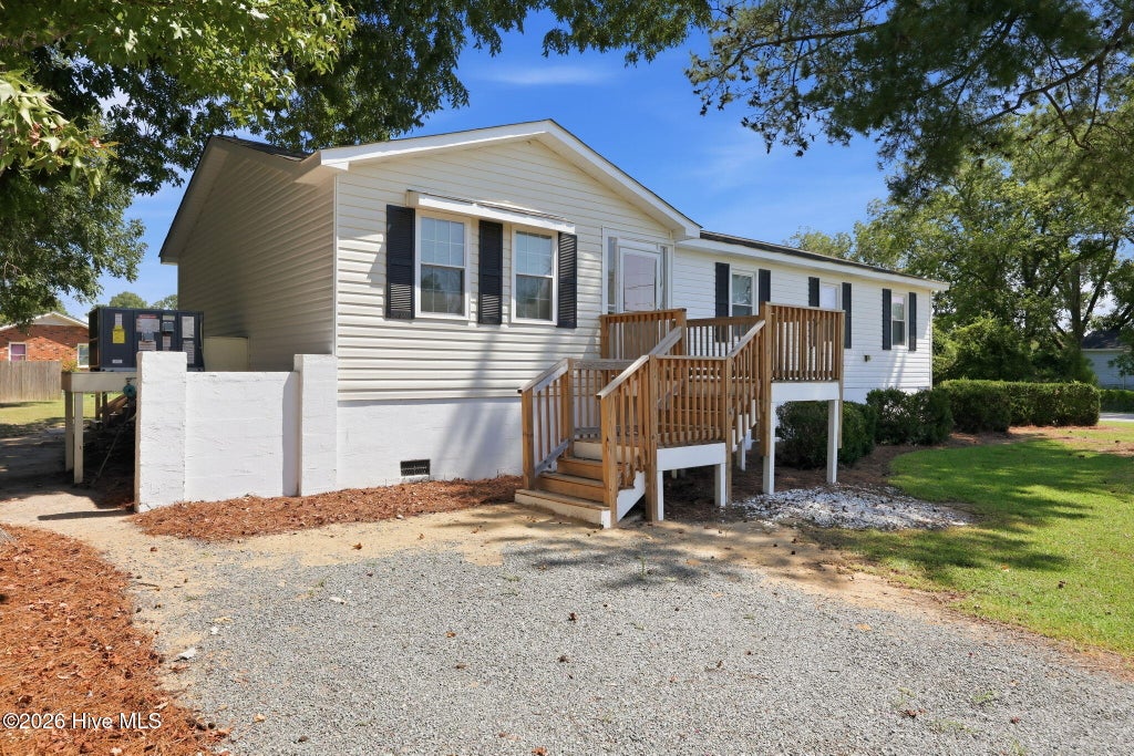 Photo of 17 Old Fort Shores Road, Chocowinity, NC 27817 (MLS # 100601640)