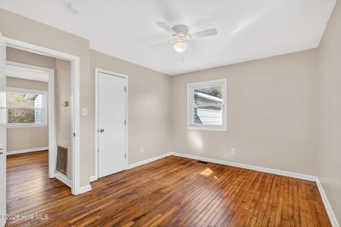 Tiny photo for 119 Arthur Court, Jacksonville, NC 28546 (MLS # 100550516)