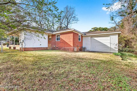 Tiny photo for 119 Arthur Court, Jacksonville, NC 28546 (MLS # 100550516)