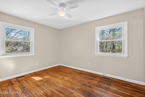 Tiny photo for 119 Arthur Court, Jacksonville, NC 28546 (MLS # 100550516)