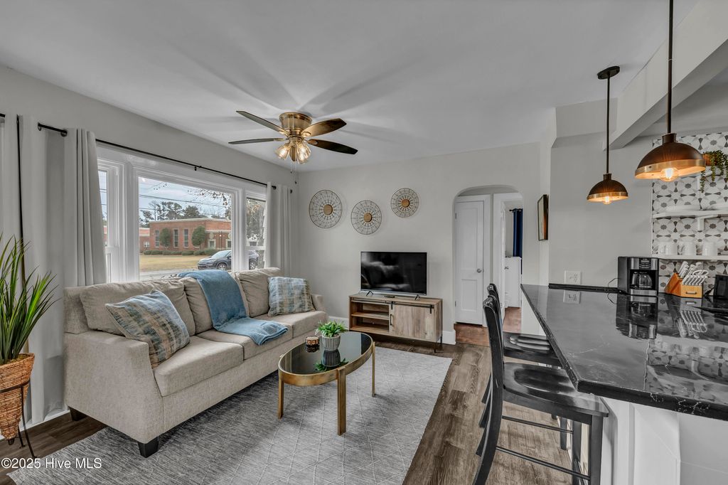 Photo of 221 N 26th Street, Wilmington, NC 28405 (MLS # 100546144)