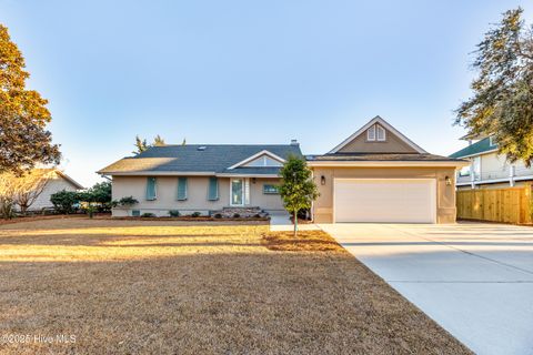 Tiny photo for 119 Sound View Drive N, Hampstead, NC 28443 (MLS # 100545827)