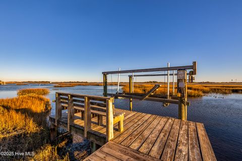 Tiny photo for 119 Sound View Drive N, Hampstead, NC 28443 (MLS # 100545827)