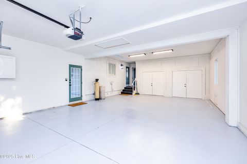 Tiny photo for 119 Sound View Drive N, Hampstead, NC 28443 (MLS # 100545827)