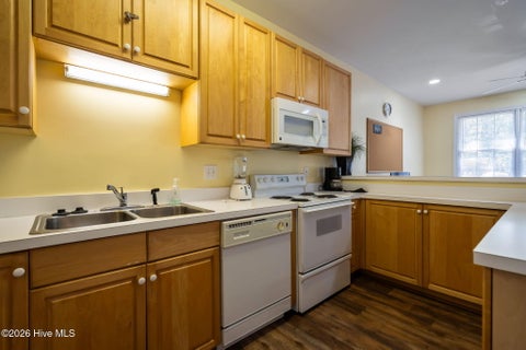 Tiny photo for 233 Racine Drive #Unit 47, Wilmington, NC 28403 (MLS # 100601253)