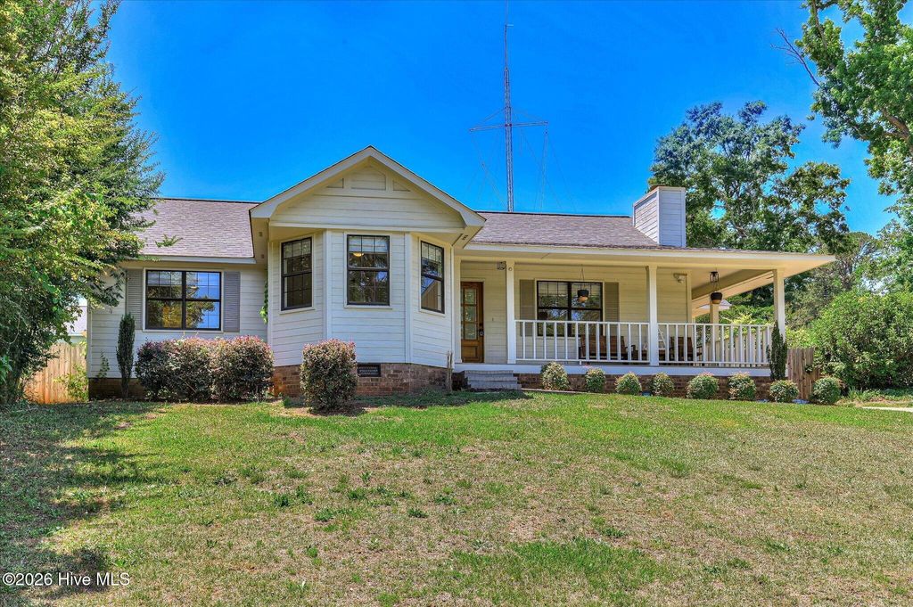 Photo of 139 Crawford Drive, Martinez, GA 30907 (MLS # 100575772)