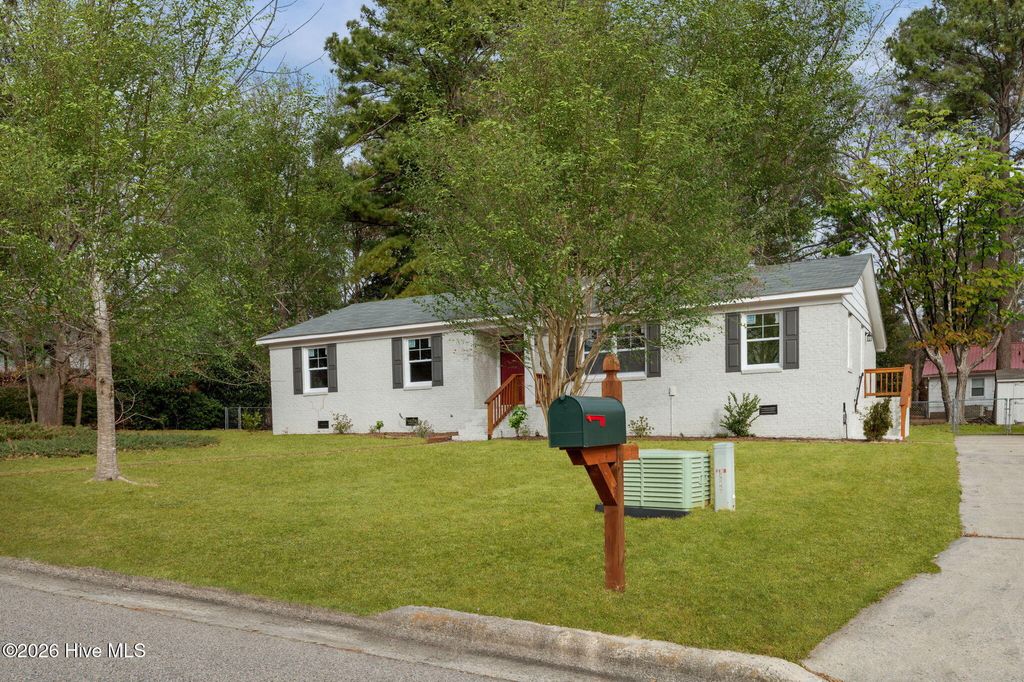 Photo of 3206 Ellsworth Drive, Greenville, NC 27834 (MLS # 100548565)