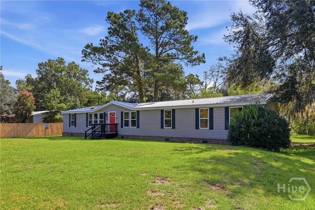 Photo of 131 Haven Rd Road, Midway, GA 31320 (MLS # SA363181)