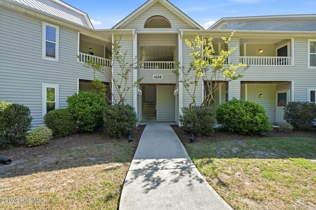 Photo of 4108 Breezewood Drive #Apt 101, Wilmington, NC 28412 (MLS # 100566564)