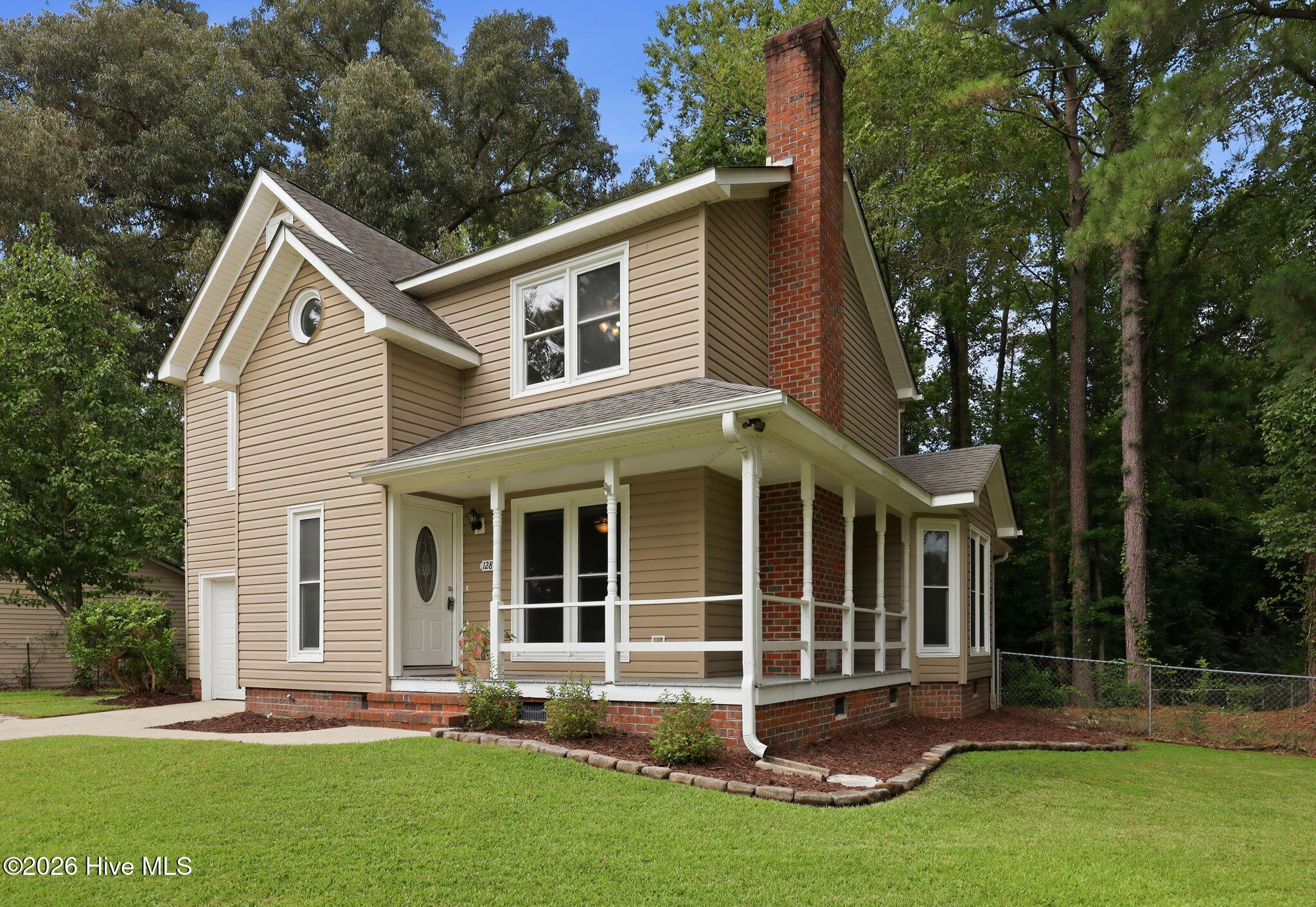 128 Robinhood Drive