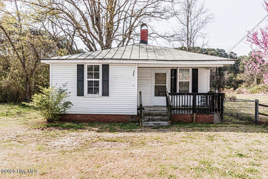 Photo of 605 Kingston Avenue, Rocky Mount, NC 27803 (MLS # 100562357)