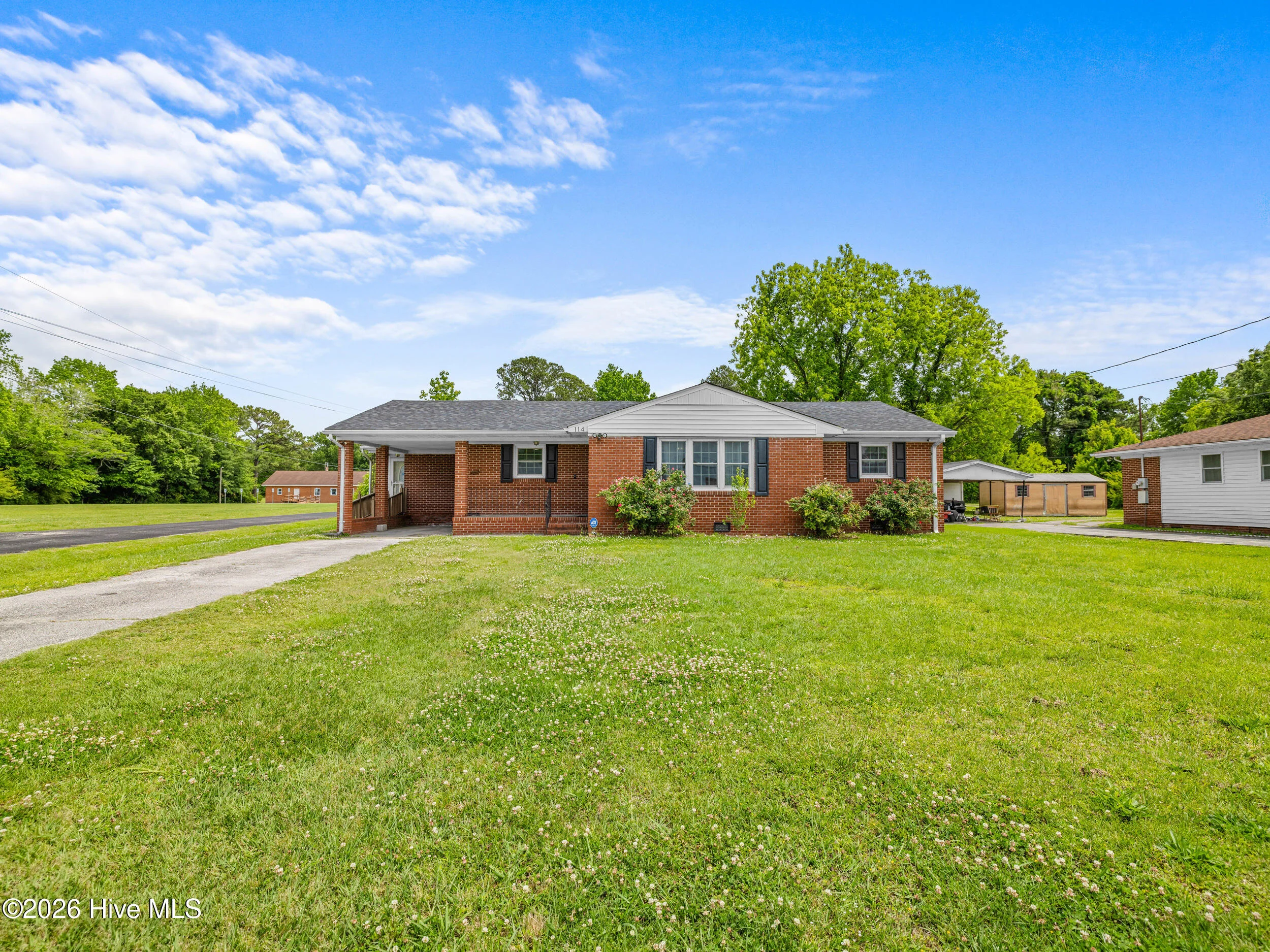 114 Country Club Road