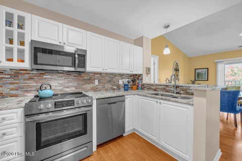 Tiny photo for 4103 Breezewood Drive #Apt 204, Wilmington, NC 28412 (MLS # 100583672)
