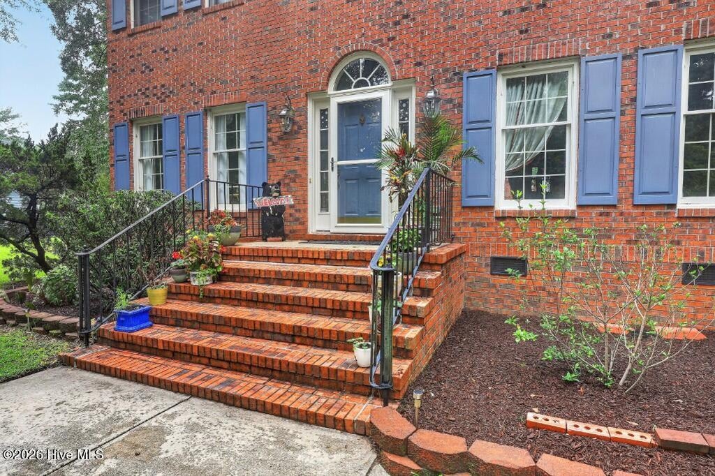 Photo of 4001 Shinnecock Drive, New Bern, NC 28562 (MLS # 100588783)