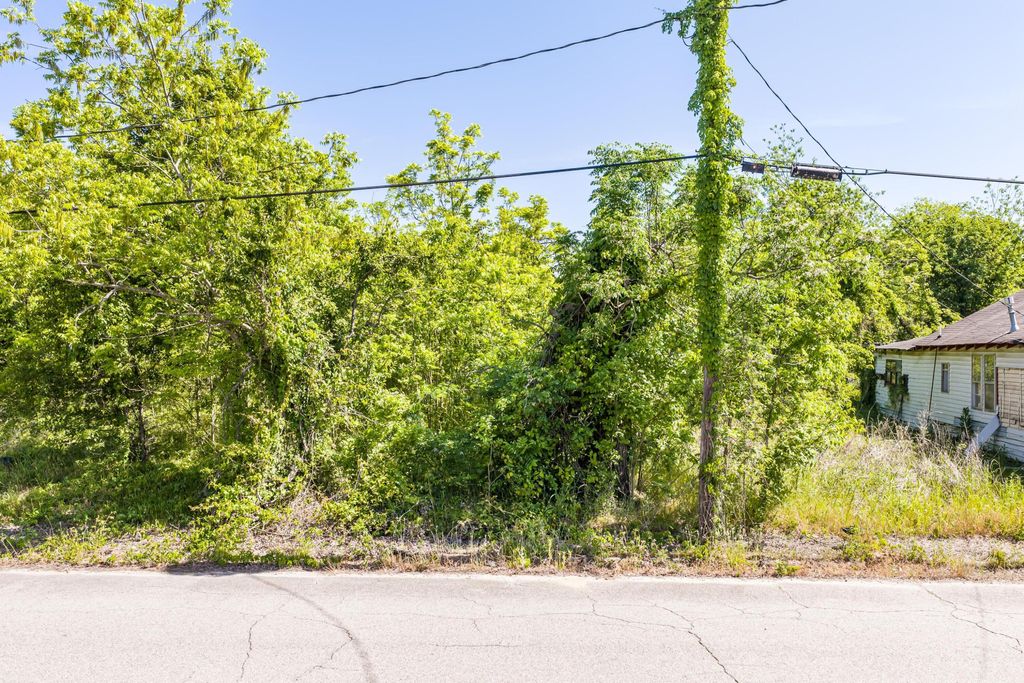 Photo of 1061 Glass Factory Avenue, Augusta, GA 30901 (MLS # 554833)