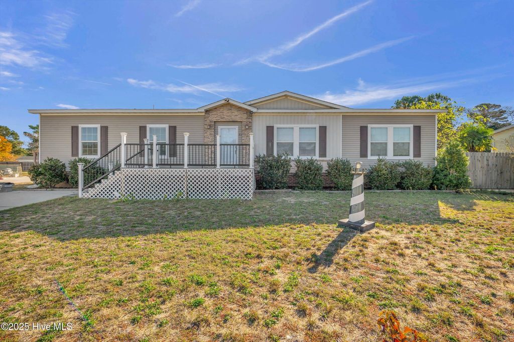 Photo of 516 Soundside Drive, Wilmington, NC 28412 (MLS # 100539826)