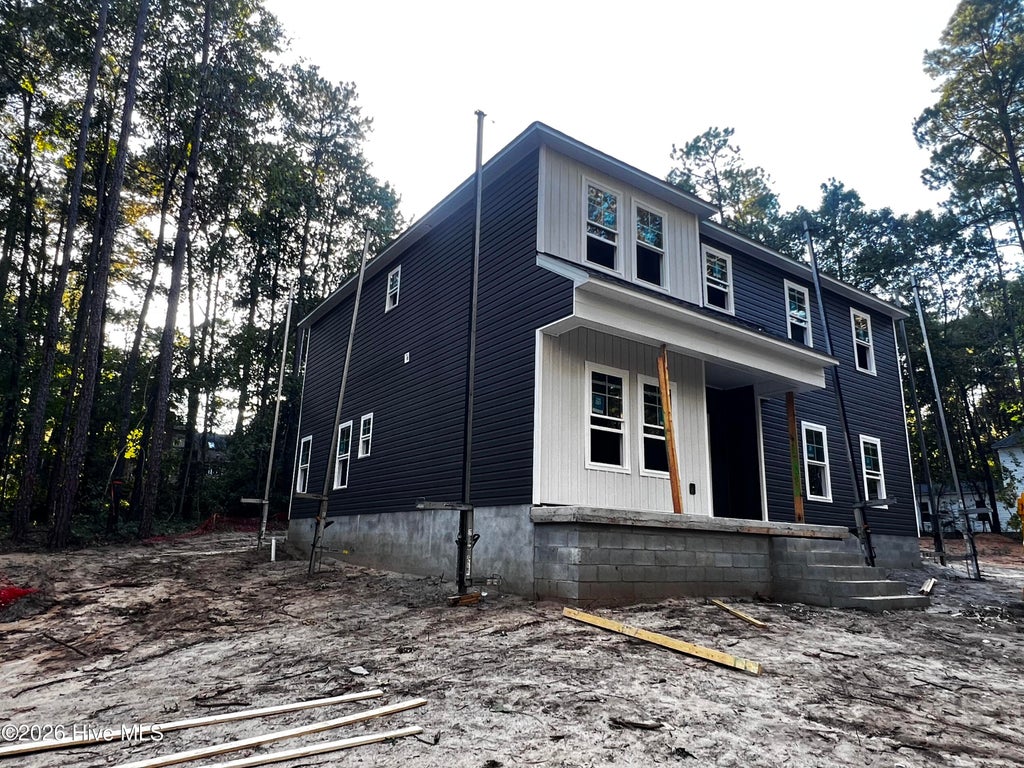Photo of 1822 E Indiana Avenue, Southern Pines, NC 28387 (MLS # 100604549)