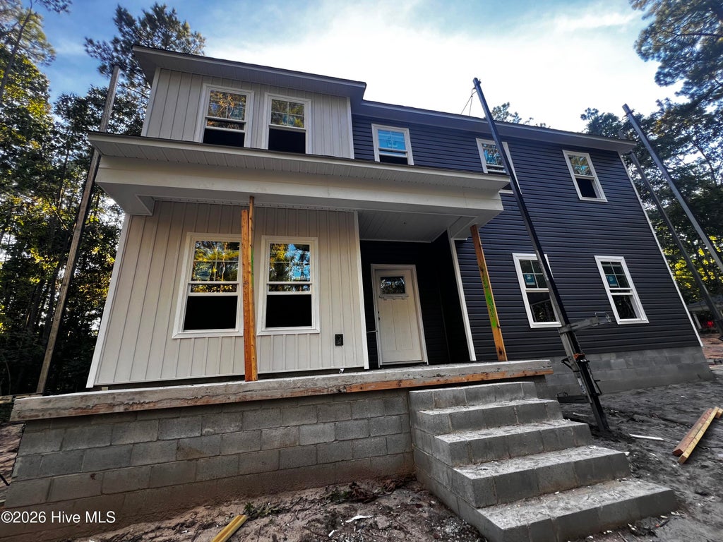 Photo of 1822 E Indiana Avenue, Southern Pines, NC 28387 (MLS # 100604549)