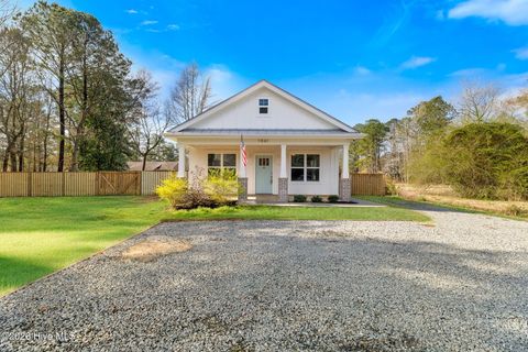 1841 Penderlea Highway Burgaw NC 28425