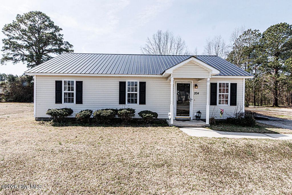 Photo of 204 Katie Drive, Rocky Mount, NC 27803 (MLS # 100558251)