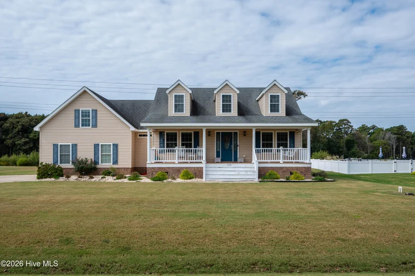 156 Charleston Drive, photo 1 of 67
