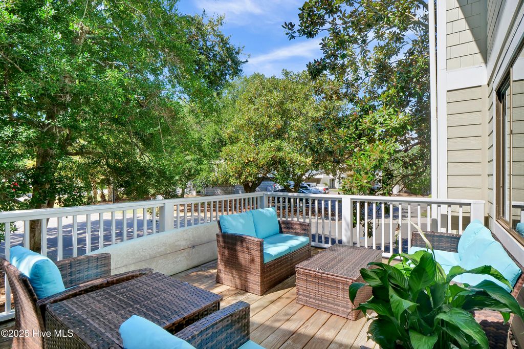Photo of 100 Driftwood Court, Wrightsville Beach, NC 28480 (MLS # 100532571)