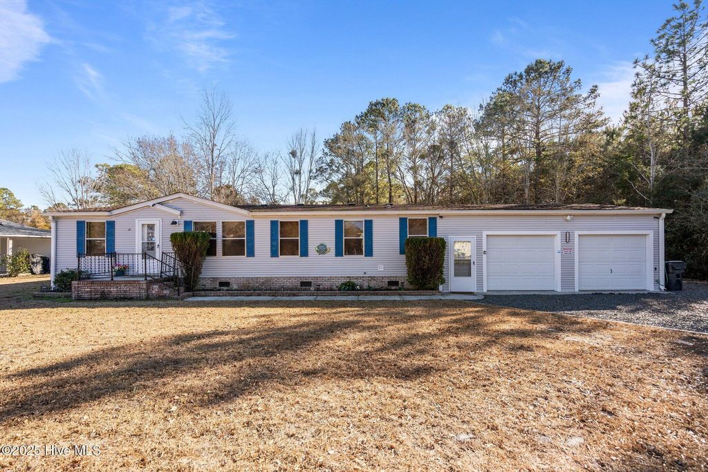 Photo of 7122 Channel Ii SW, Ocean Isle Beach, NC 28469 (MLS # 100564611)