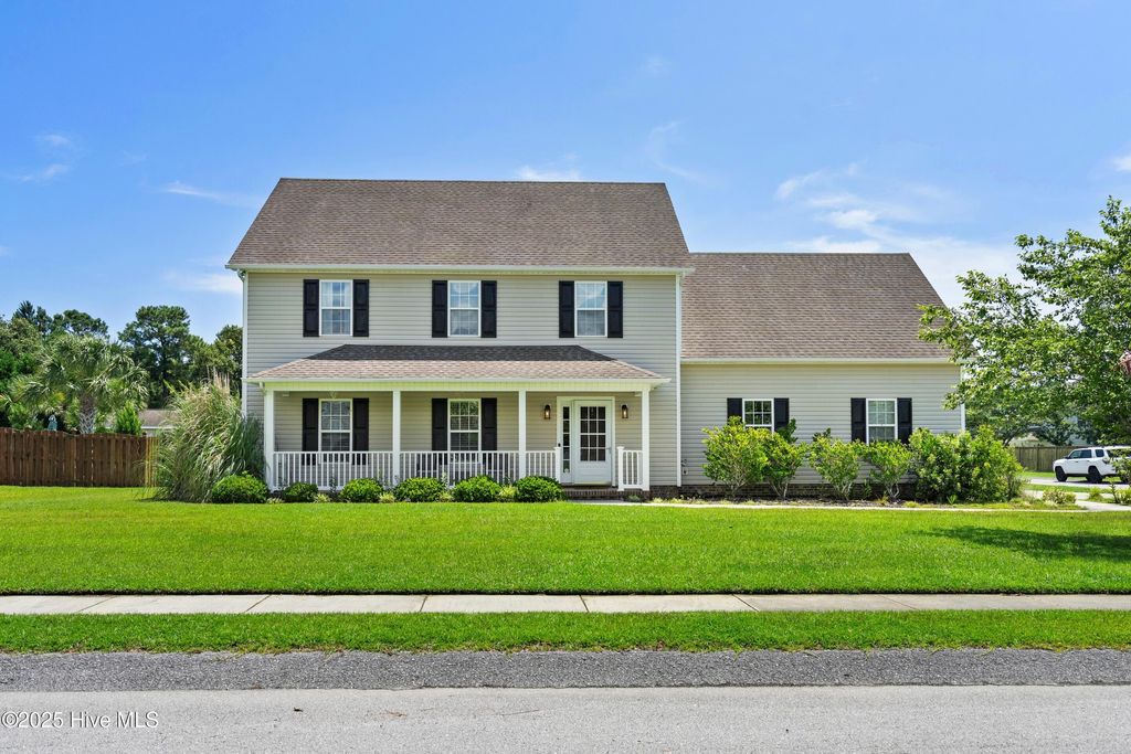 Photo of 120 Cormorant Drive, Swansboro, NC 28584 (MLS # 100518760)