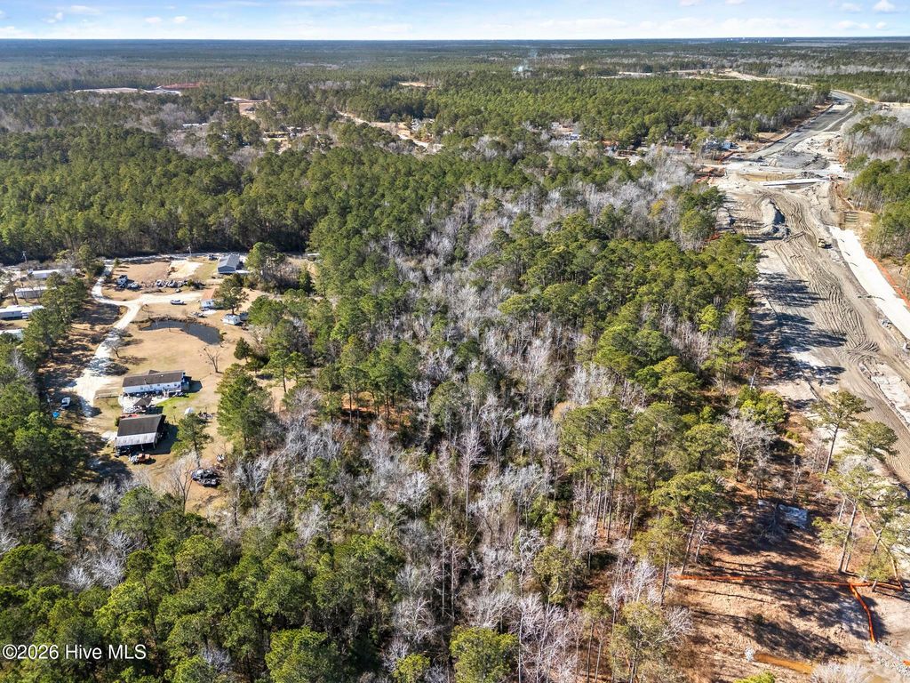 Photo of 1 Lea Crest Lane, Hampstead, NC (MLS # 100572690)